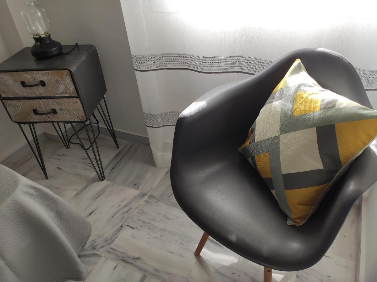 Apartamentos Seneca Junto Al Centro 马拉加 外观 照片