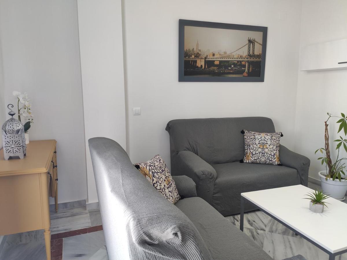 Apartamentos Seneca Junto Al Centro 马拉加 外观 照片