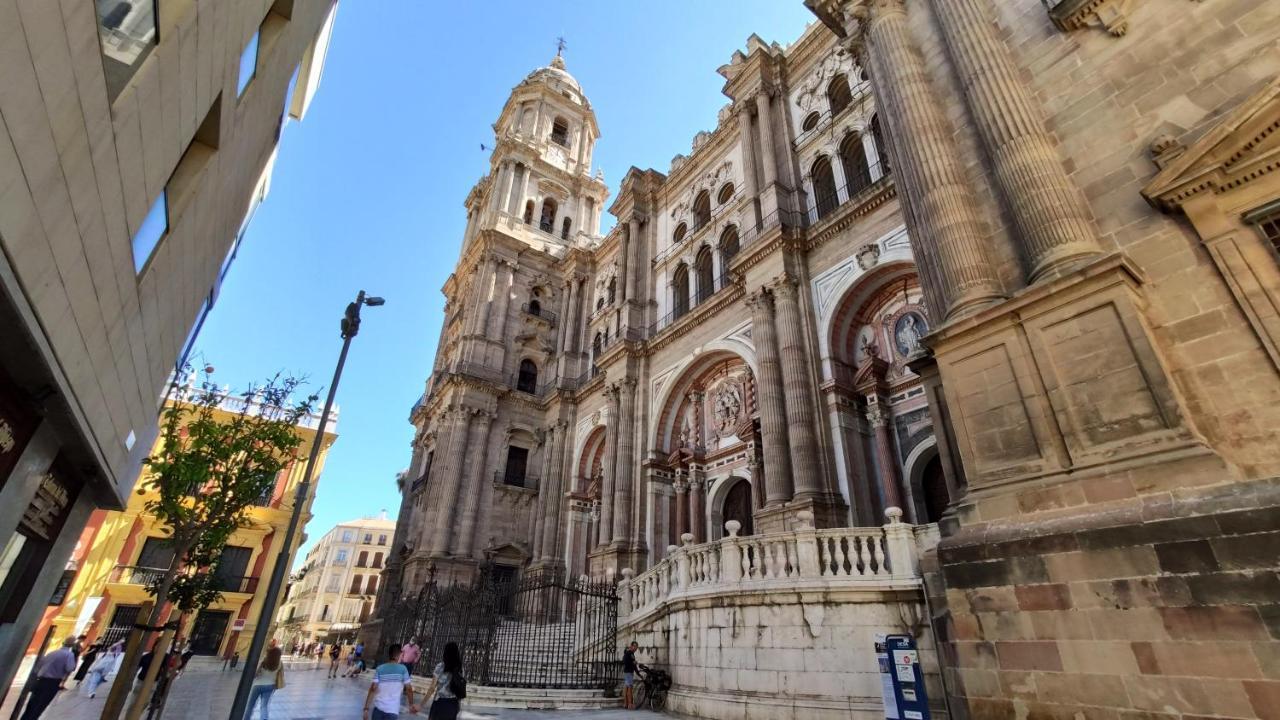Apartamentos Seneca Junto Al Centro 马拉加 外观 照片